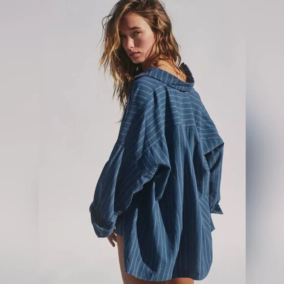 Free People Just Like Me Button Down Shirt - Size XS - Excellent Condition - Picture 2 of 4